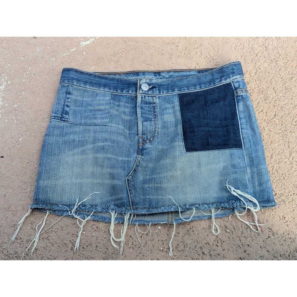 Levis 501 Cutoff Denim Skirt  Patchwork Frayed Hem Womens Size 25‎ W25
